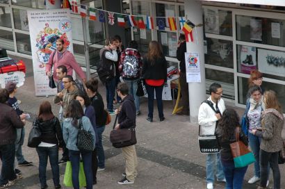 Des étudiants sur le campus de Montbéliard