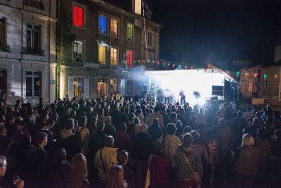 Scène ouverte pendant le festival