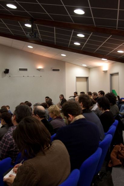Conférence en amphithéâtre.