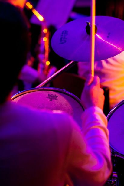 Batteur pendant un concert