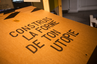 Panneau extrait de l'exposition « Cet endroit n'existe pas »