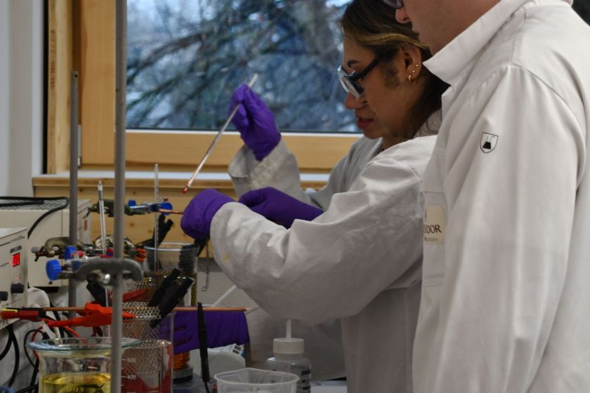 Remise officielle du Trophée UMLP du Master Formulation et Traitement de Surface (FTS)
