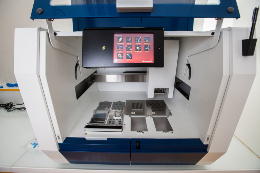 Un robot d'immunoprécipitation