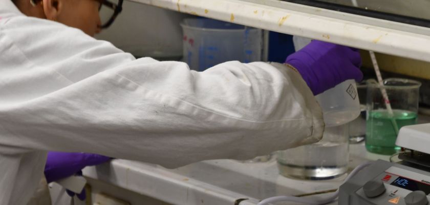 Remise officielle du Trophée UMLP du Master Formulation et Traitement de Surface (FTS) de l’UFR Sciences et Techniques. 