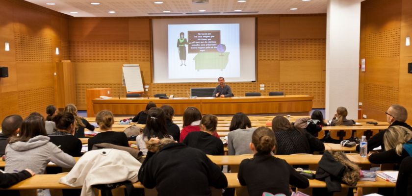 Cours en amphi à l'ESPE