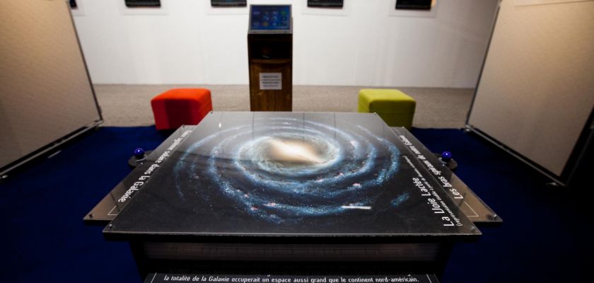 exposition un balcon sur les étoiles