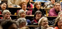 Conférence en amphithéâtre.