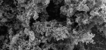 Cliché de microscopie électronique de suie