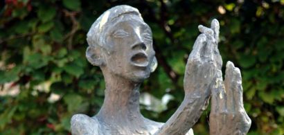 Statue