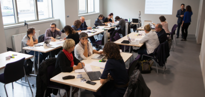Photo d'archive : ateliers lors du lancement du projet Maison universitaire de l'éducation en septembre 2017 à la MSHE
