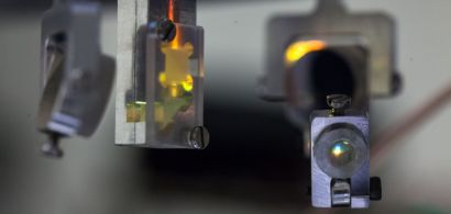 Étude des dynamiques non linéaires et chaos au laboratoire FEMTO-ST