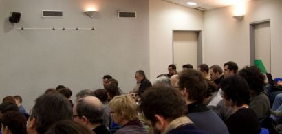 Conférence en amphithéâtre.