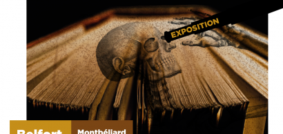 Squelette et livre ancien