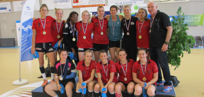Photo de l'équipe féminine ASUFC championne de France