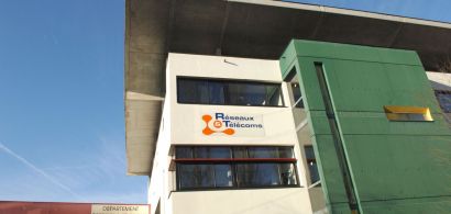Bâtiment réseaux et télécoms