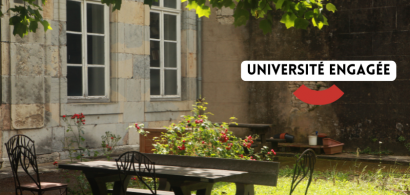 photo de la cour de l'UFR SLHS