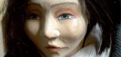 Visage d'une marionnette