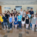 Une photo de groupe d'étudiants.